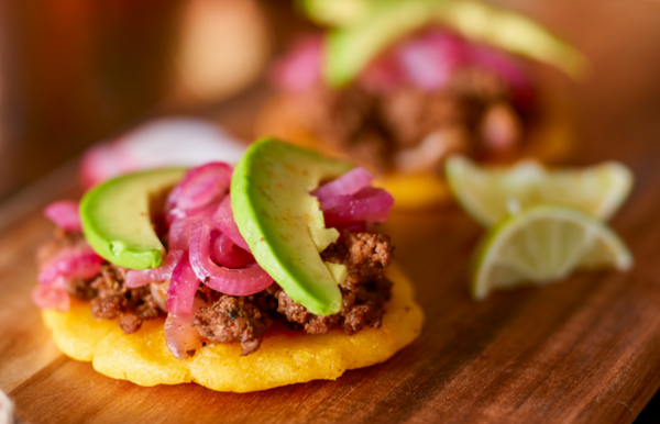 AmaWaterways AmaMagedalena - Dining.png